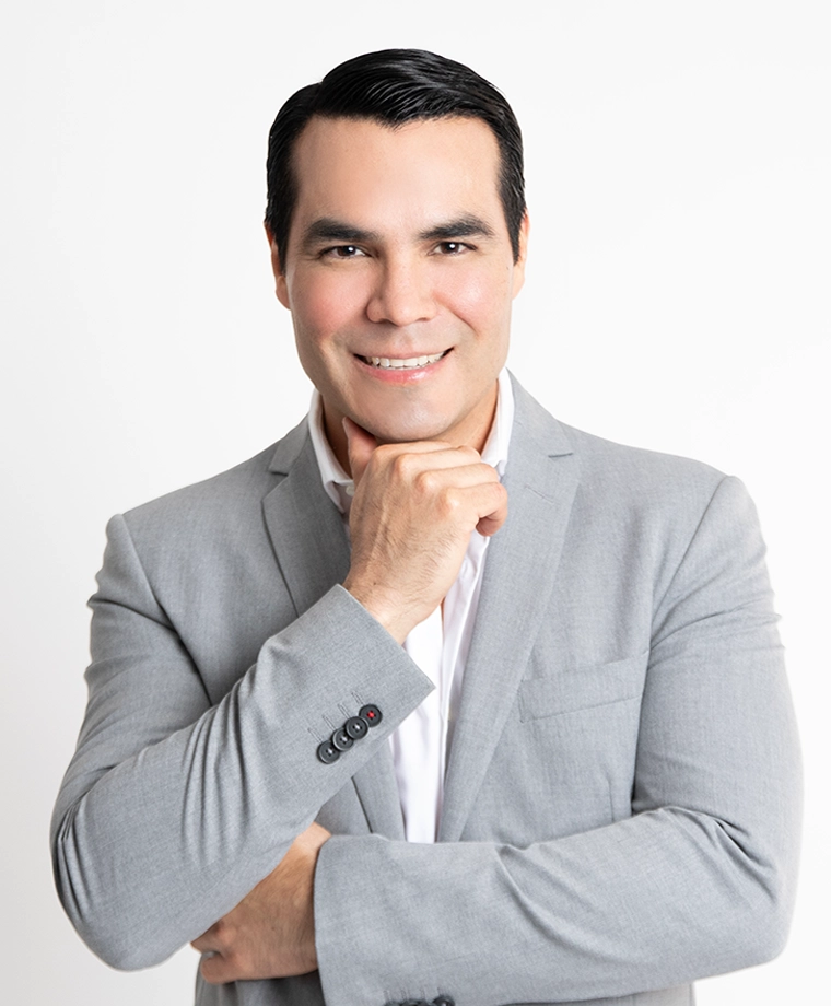 Dr. Rafael Camberos is a board certified plastic surgeon in Tijuana, Mexico.